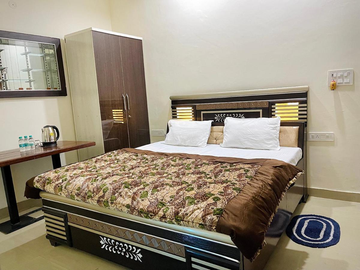 Homestay Comforts 500M From Amritsar Airport المظهر الخارجي الصورة