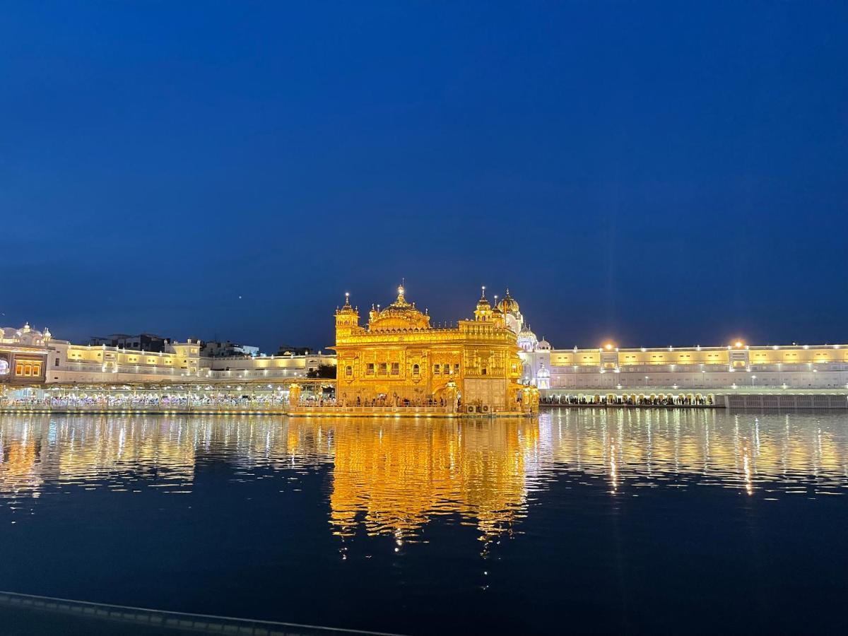Homestay Comforts 500M From Amritsar Airport المظهر الخارجي الصورة